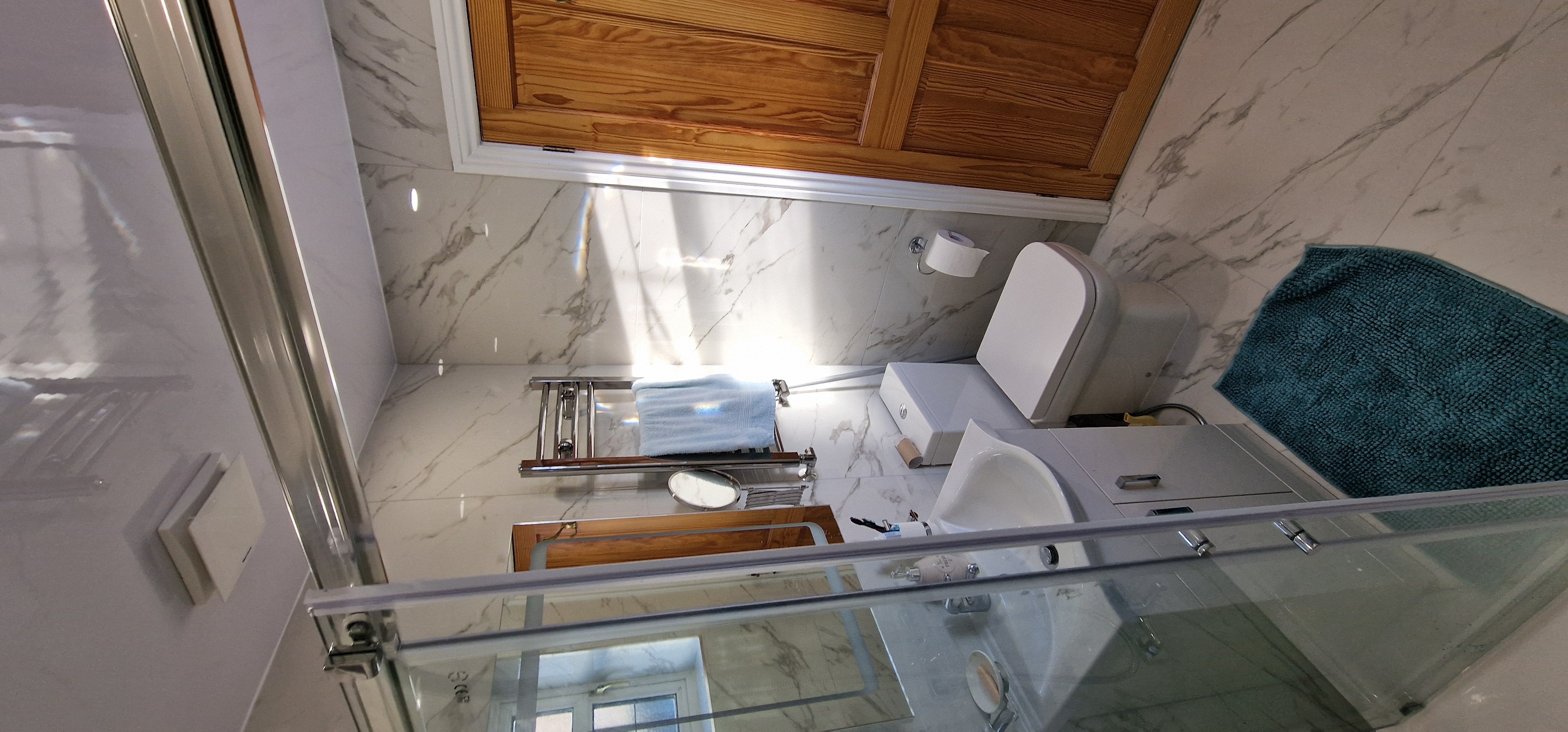 Bathroom Remodel - Thumbnail 3